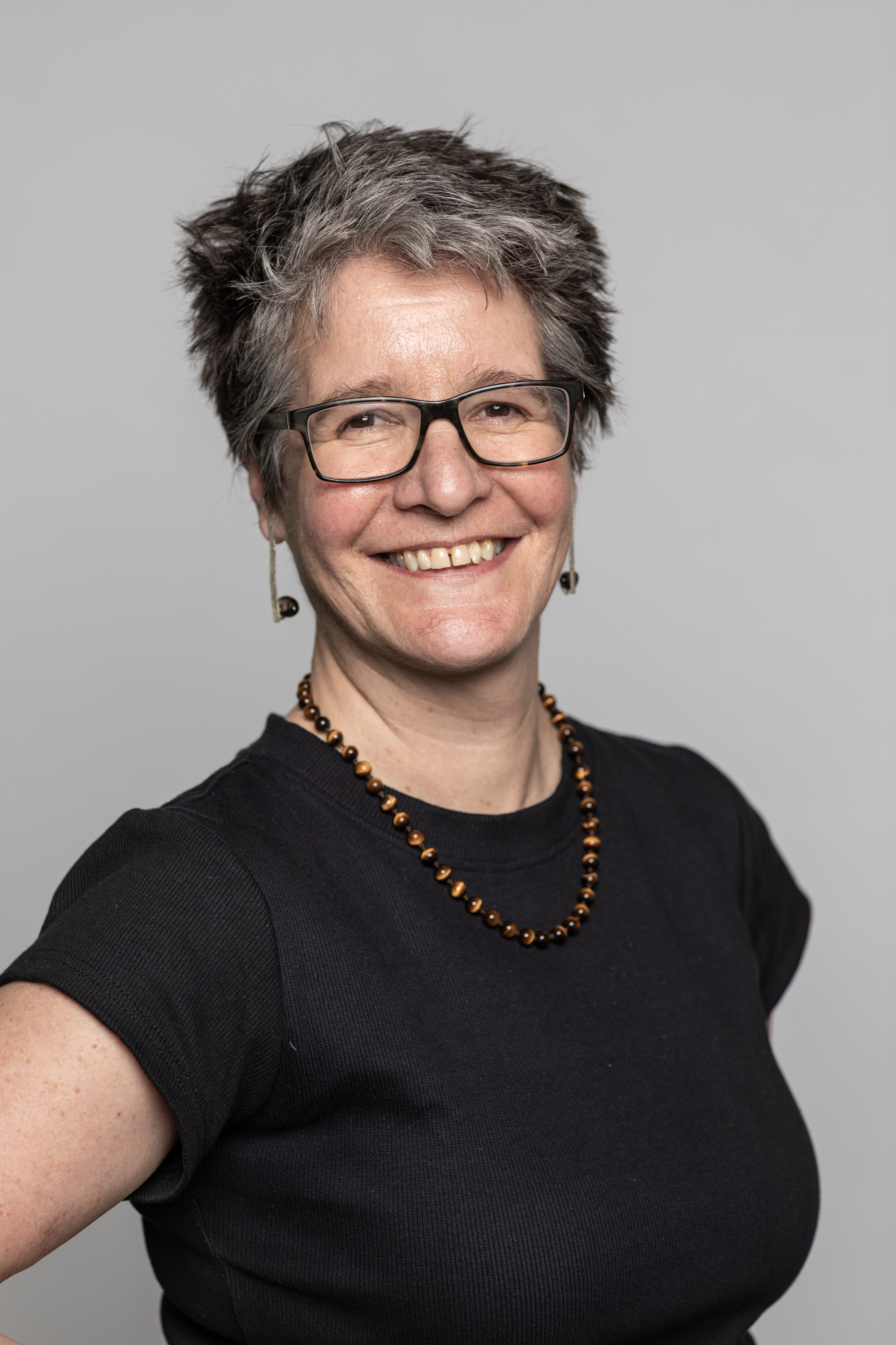Dr Stephanie Best