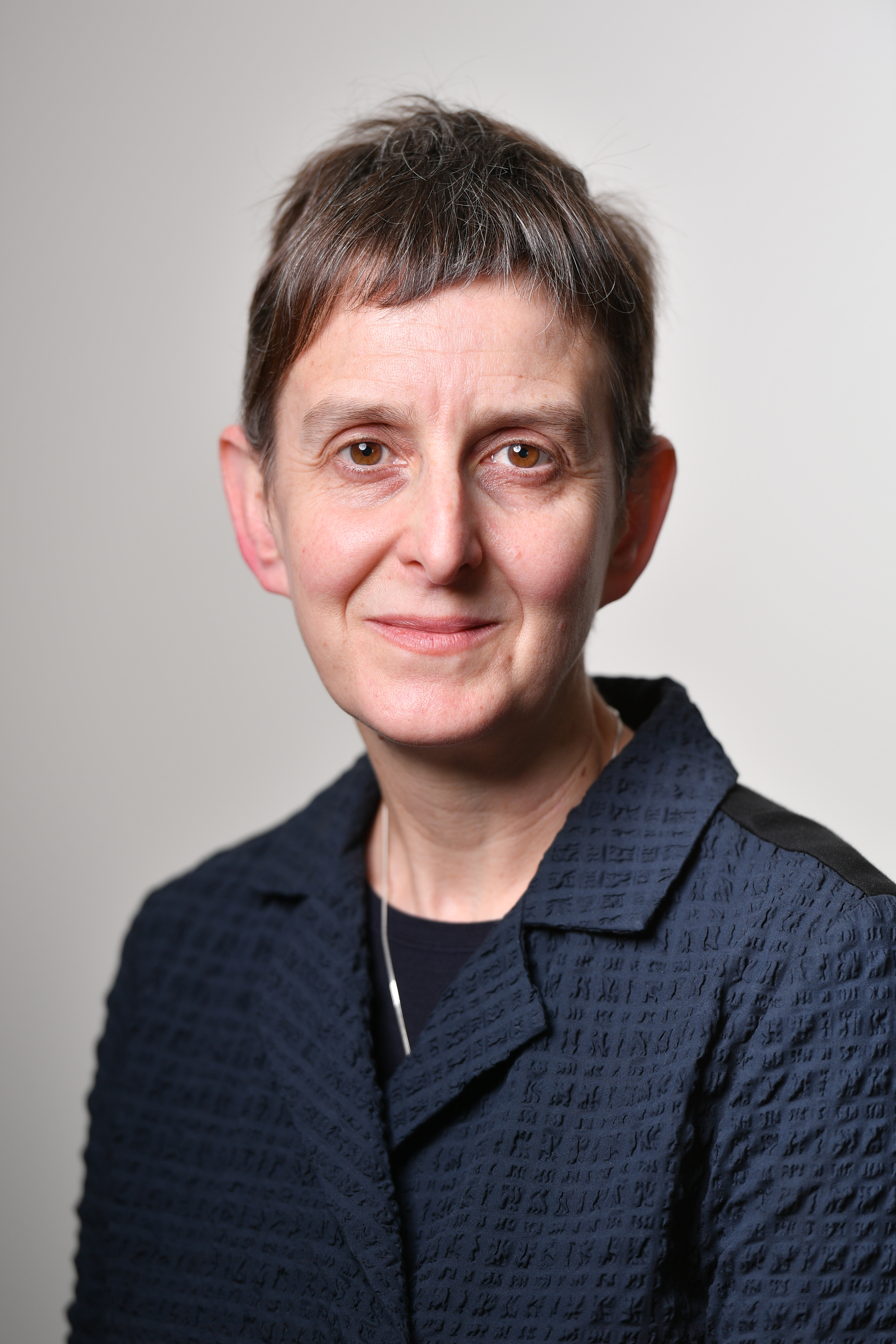 Dr Meg Wall